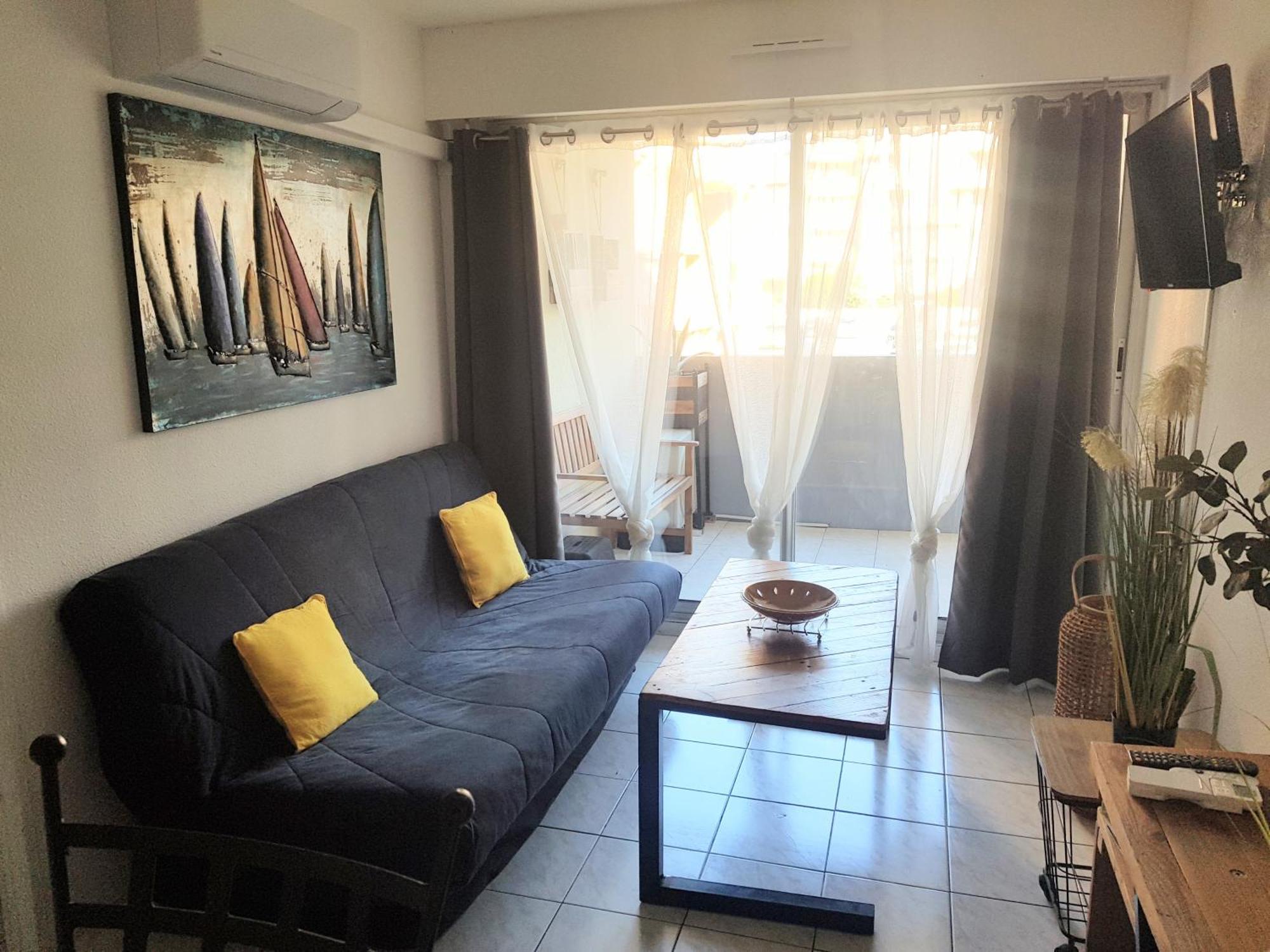 Le Venizio - Classe 2 Etoiles - T2 Climatise, Avec Terrasse, Parking, Pret De Velos, 10 Minutes A Pied Gare Et Centre Ville سُت المظهر الخارجي الصورة
