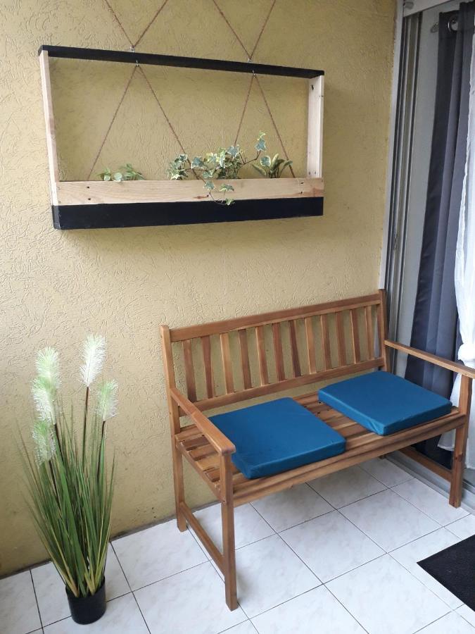 Le Venizio - Classe 2 Etoiles - T2 Climatise, Avec Terrasse, Parking, Pret De Velos, 10 Minutes A Pied Gare Et Centre Ville سُت المظهر الخارجي الصورة